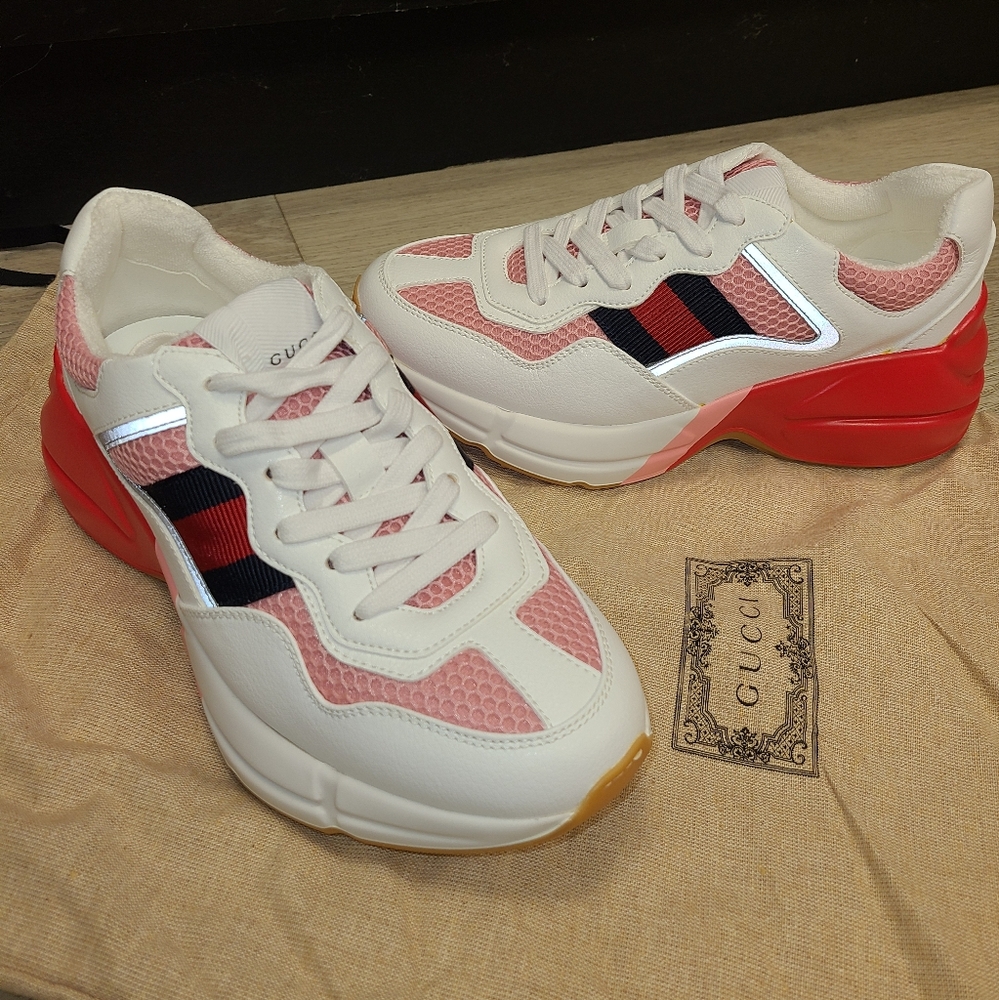 Gucci sneakers
